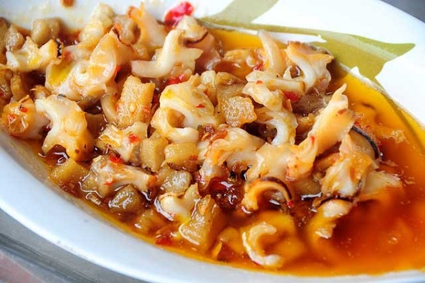 Ốc giác xào rau muống