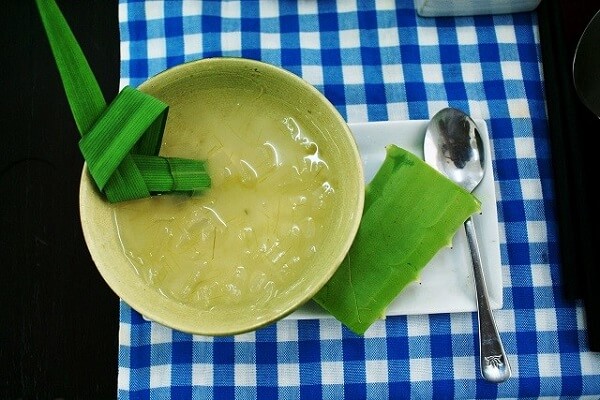 Chè đậu xanh nha đam đường phèn