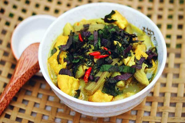 Canh ốc chuối nấu đậu