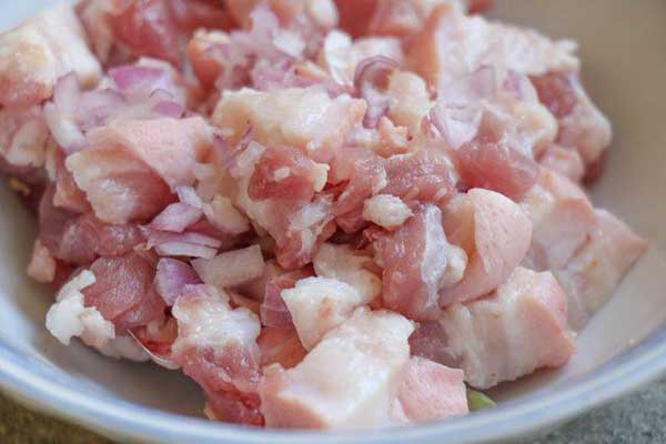 thịt kho đậu hũ nước dừa